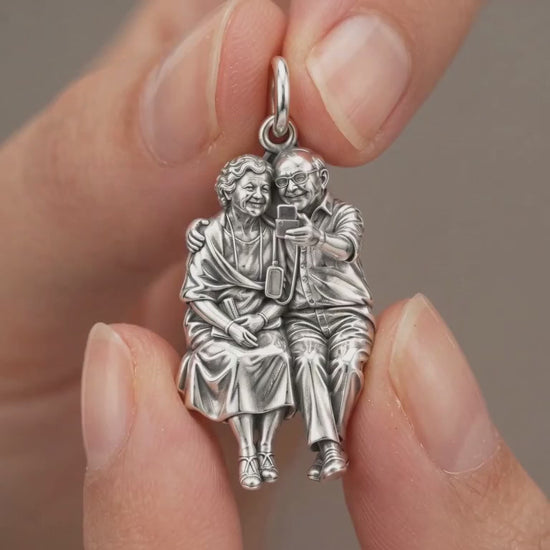 Lifetime Together Selfie Charm Bracelet – Personalized Couple Gift – product video