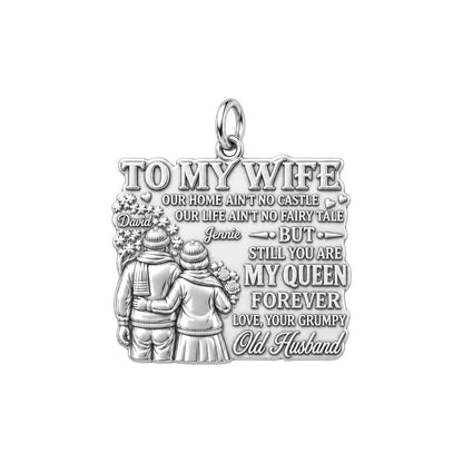 Queen Forever Charm Bracelet – Personalized Wife Gift – silver plated 3 cm charm, front view