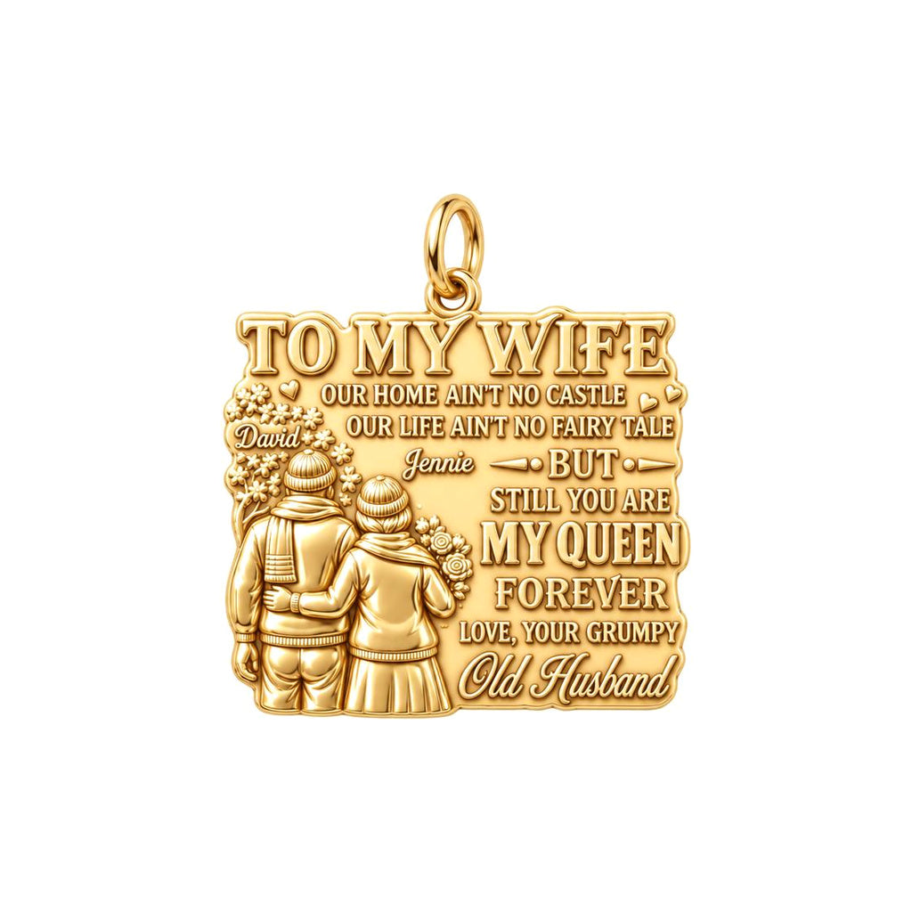Queen Forever Charm Bracelet – Personalized Wife Gift – 18K gold plated 3 cm charm, front view