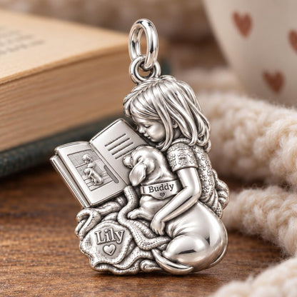 Reading Buddies Charm Bracelet – Personalized Mom Gift – macro detail of the charm