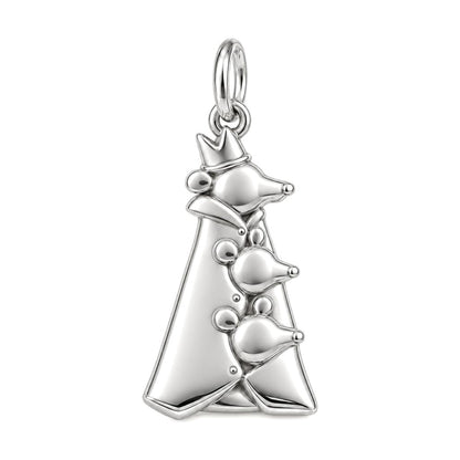 Royal Mouse Mother Charm Bracelet – Personalized Mom Gift – back of the charm, engraving area