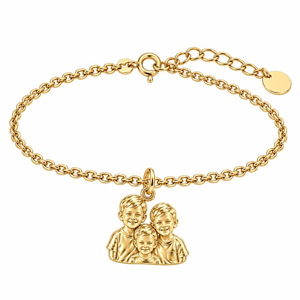 Sculpted Children Portrait Charm Bracelet Set – 18K gold, front view
