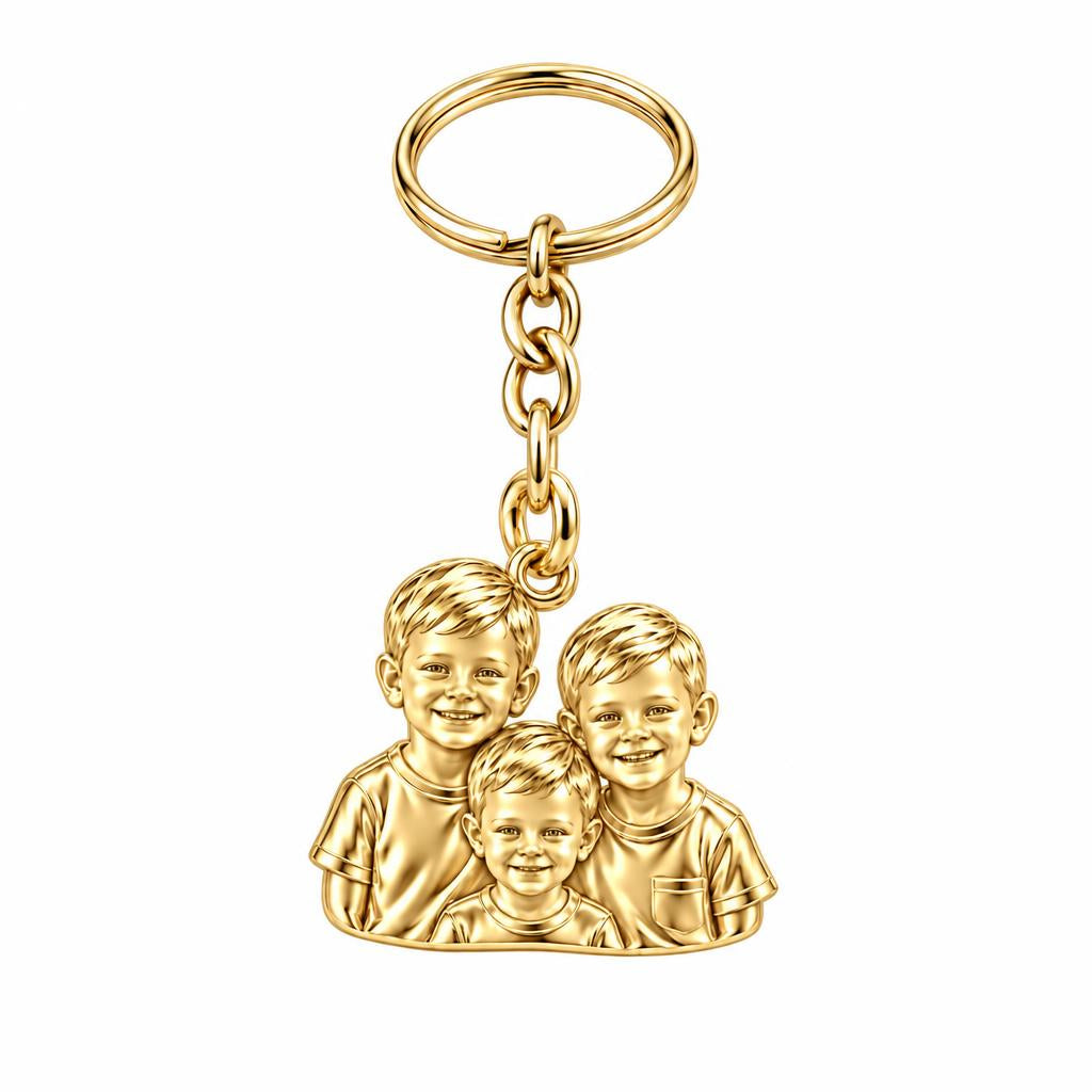 Sculpted Children Portrait Charm Keychain – 18K gold, front view