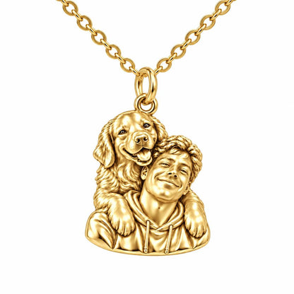 Sculpted Cozy Pet Selfie Charm Necklace Set – 18K gold, front view