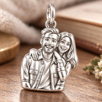 Sculpted Love Portrait Charm Bracelet – Personalized Couple Gift – macro detail of the charm