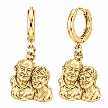 Sculpted Together Portrait Huggie Charm Earrings – 18K gold, front view
