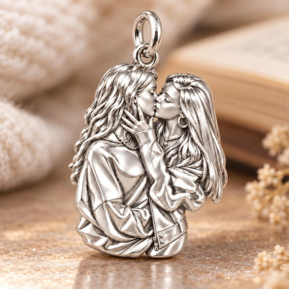 Shared Love Portrait Charm Bracelet – Personalized Couple Gift – macro detail of the charm