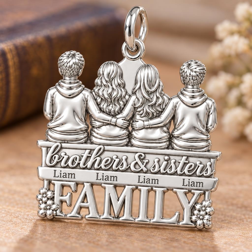 Siblings Sitting Together Charm Bracelet – Personalized Mom Gift – macro detail of the charm