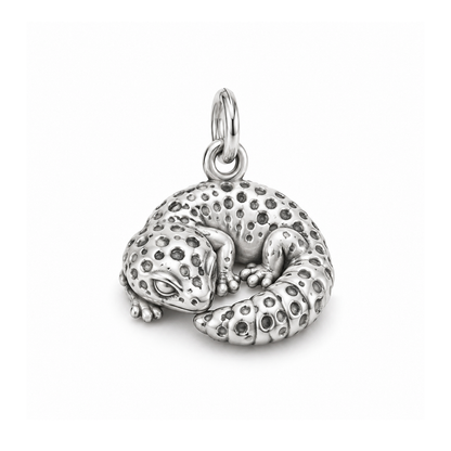 Sleeping Leopard Gecko Charm — Silver | charm-topics-remaining-444-2026-09-14 | topic-369