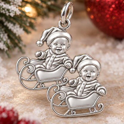 Sleigh Ride Babies Charm Bracelet – Personalized Mom Gift – macro detail of the charm