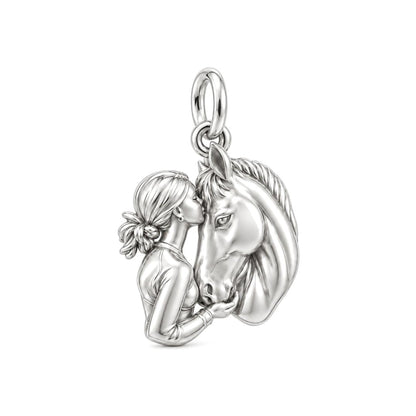 Soul Bond Horse Kiss Charm Bracelet – Personalized Horse Mom Gift – silver charm, front view