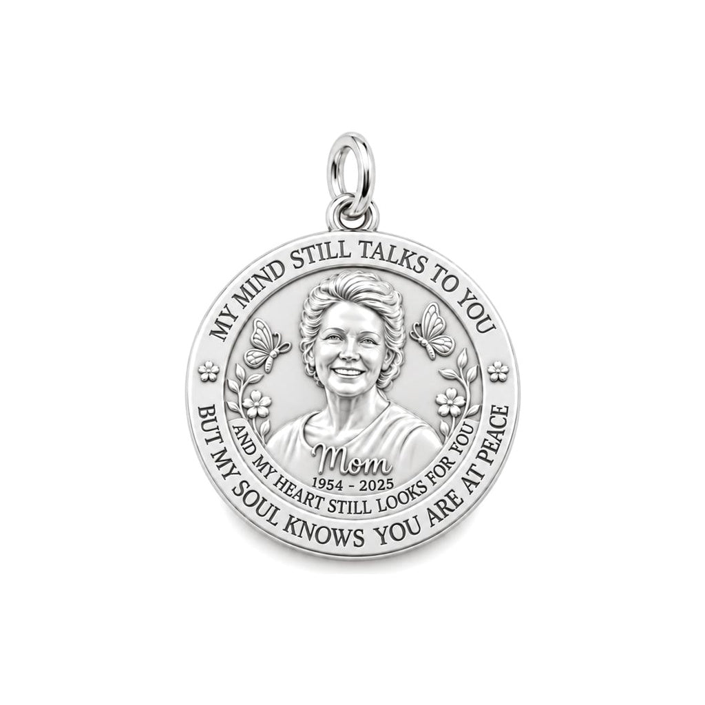 Soul Knows Peace Charm Bracelet – Personalized Memorial Gift – silver plated 3 cm charm, front view