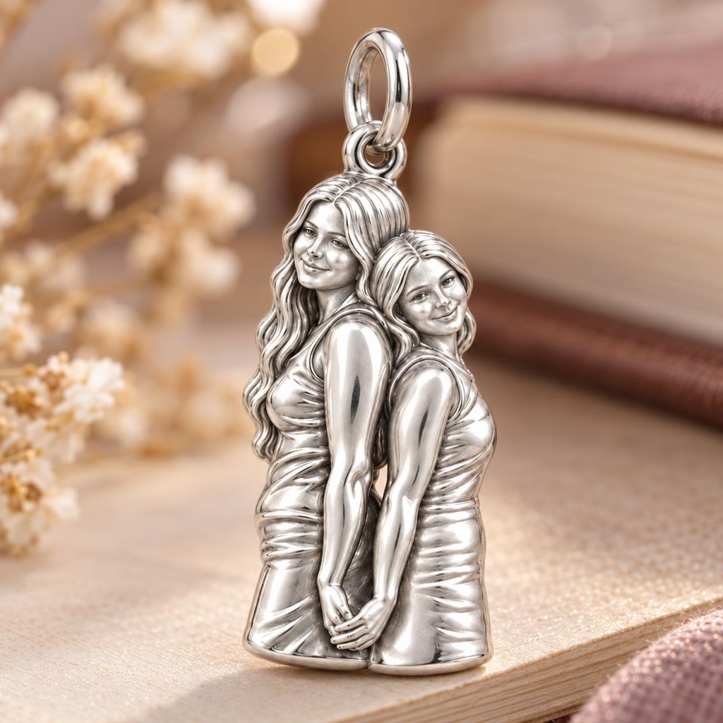 Soul Sisters Charm Bracelet – Personalized Bestie Gift – macro detail of the charm