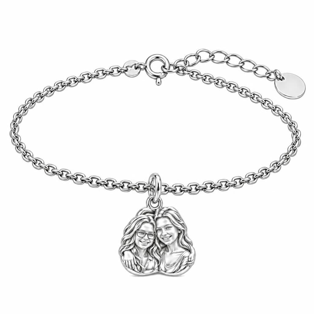 Soul Sisters Portrait Charm Bracelet Set – silver, front view