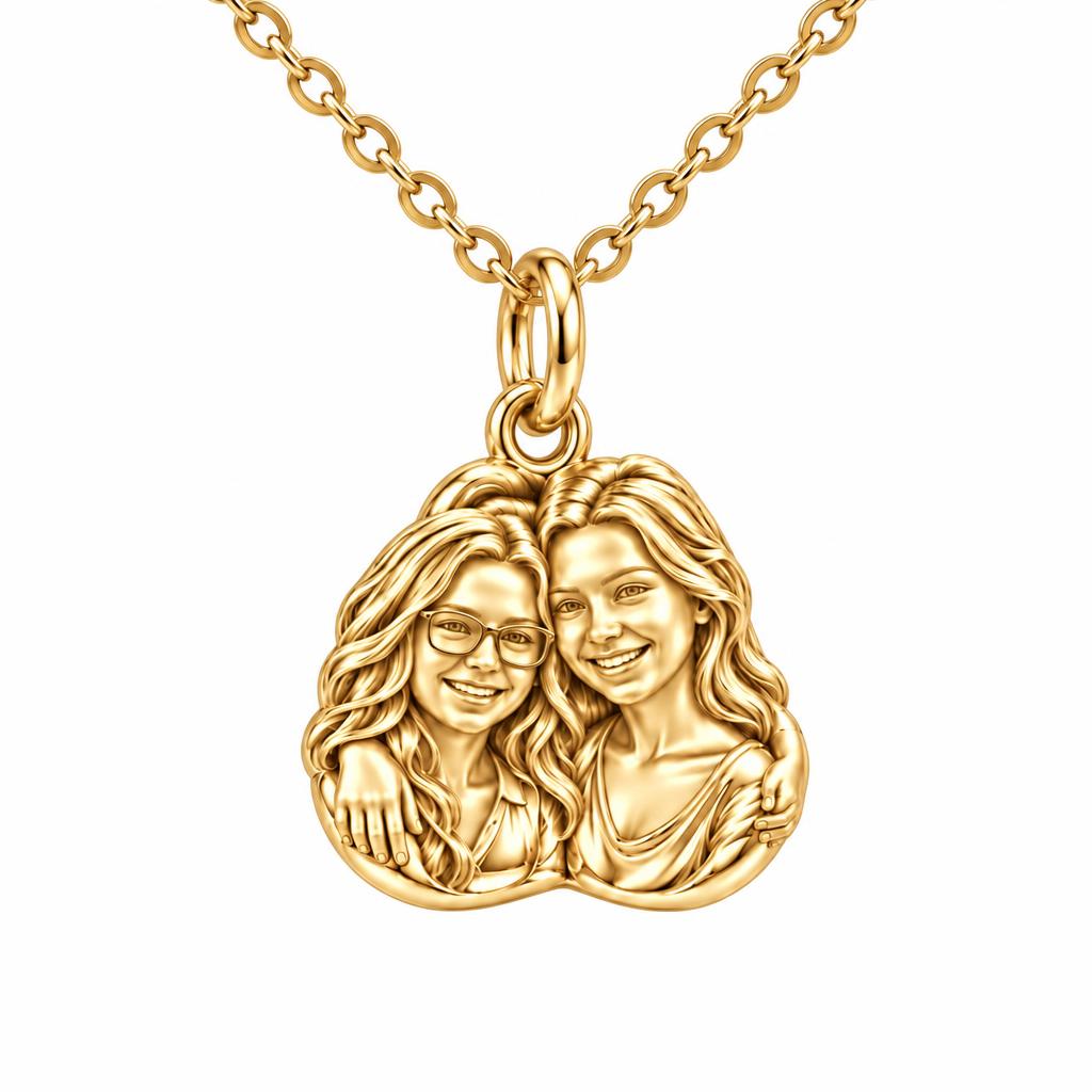 Soul Sisters Portrait Charm Necklace Set – 18K gold, front view
