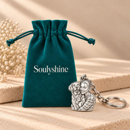 Soulmate Hug Custom Photo Charm Keychain – Soulyshine velvet gift pouch