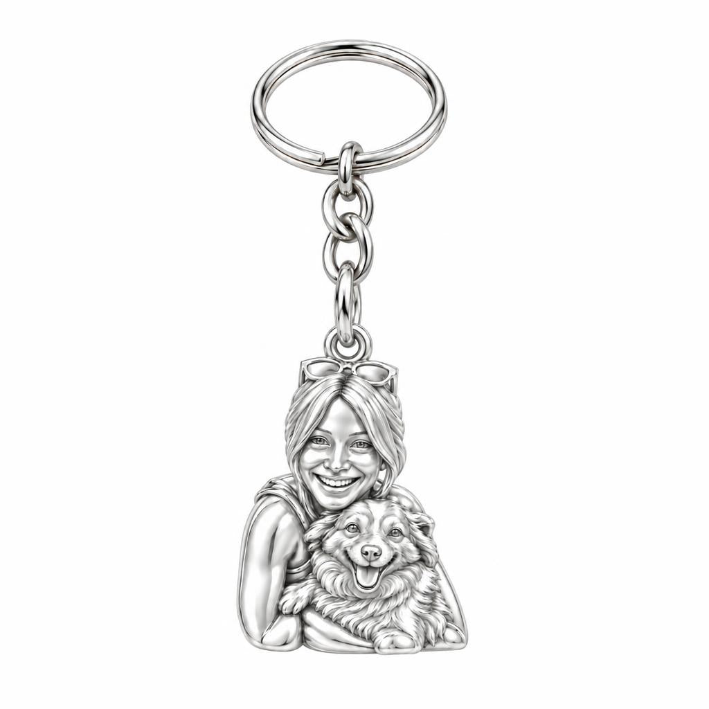 Soulmate Hug Portrait Charm Keychain – silver, front view