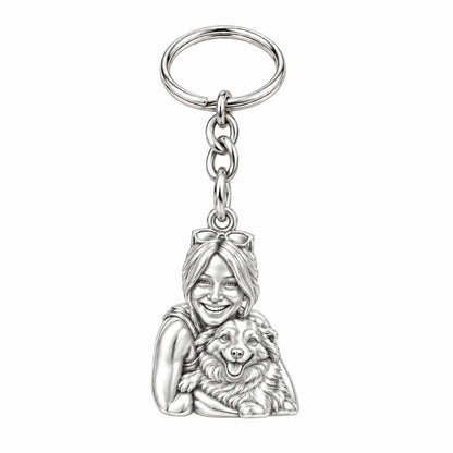 Soulmate Hug Portrait Charm Keychain – silver, front view