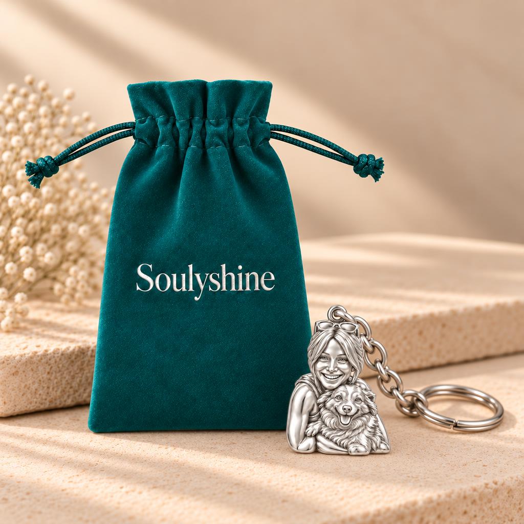 Soulmate Hug Portrait Charm Keychain – Soulyshine velvet gift pouch