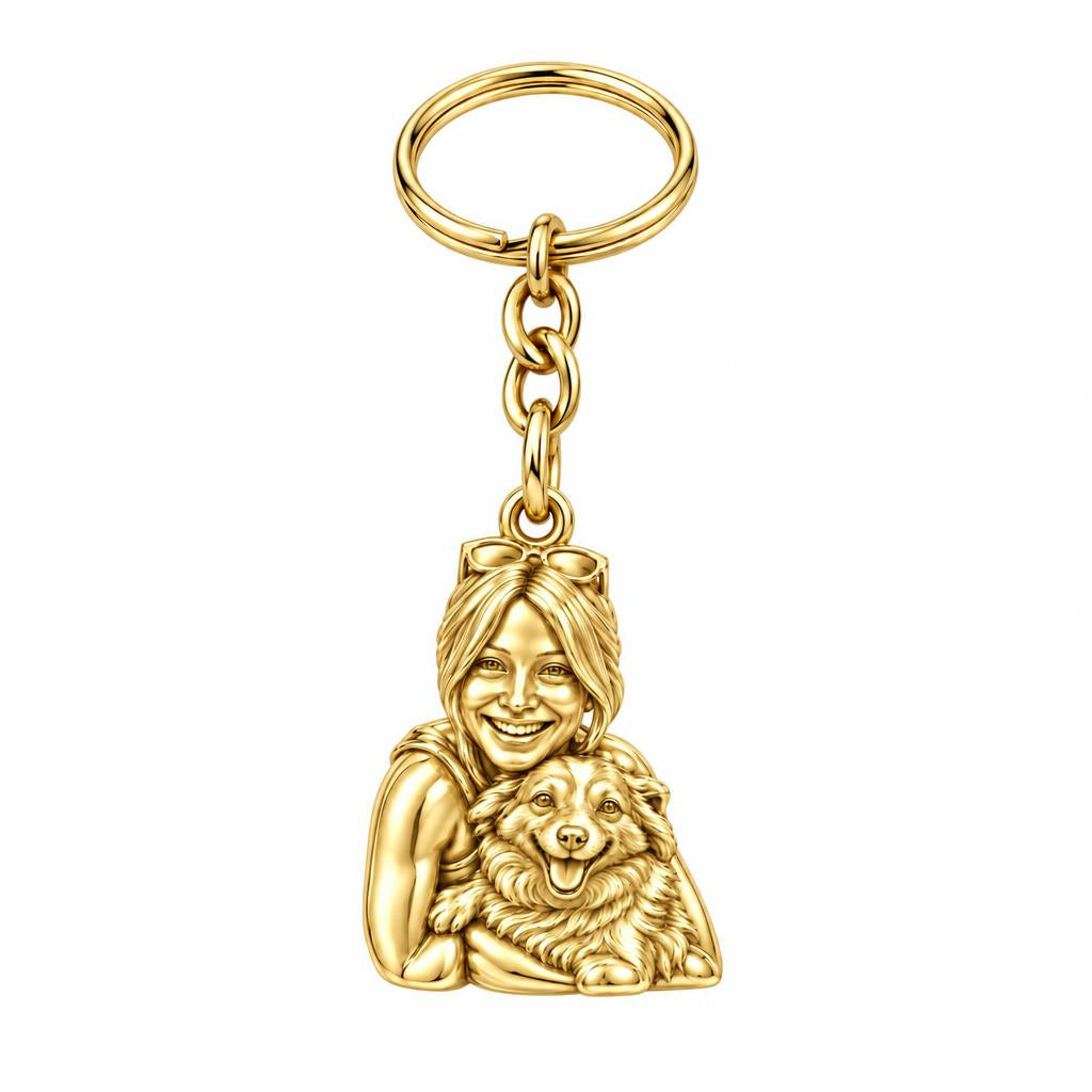 Soulmate Hug Portrait Charm Keychain – 18K gold, front view