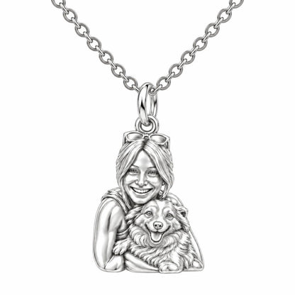 Soulmate Hug Portrait Charm Necklace Set – silver, front view