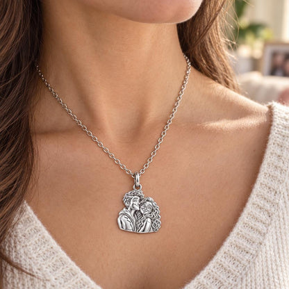 Soulmate Sketch Charm Necklace Set – worn / in use