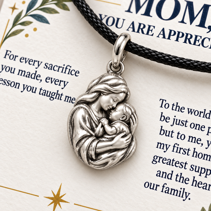Mother's Arms Heart Of Our Family Charm | macro | 821d39e7d41375325160a41917b0c6d4bb881d57b2bb291144f3706f0077ffe3