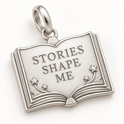 Stories Shape Me Charm | macro | 512d87e448c013af41b094d51f5e51444e1d64799569ab4f026c3788bd023389