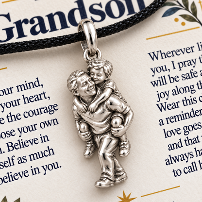 Choose Your Path Piggyback Adventure Charm | macro | 05865e54c781bfefc60ada85d7a33a736147461e6e4f7c499242afd5b3bc0ab2