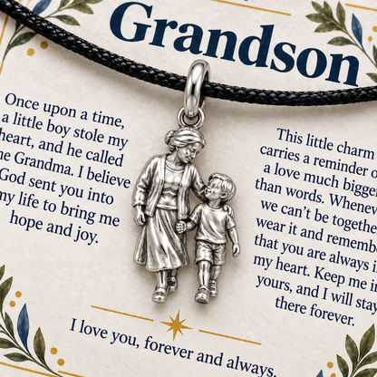 Forever In My Heart Little Steps Charm | macro | f900bb7880938698f7af73a8ce8e08629eb61384b013e63a7b906cb01d647c51