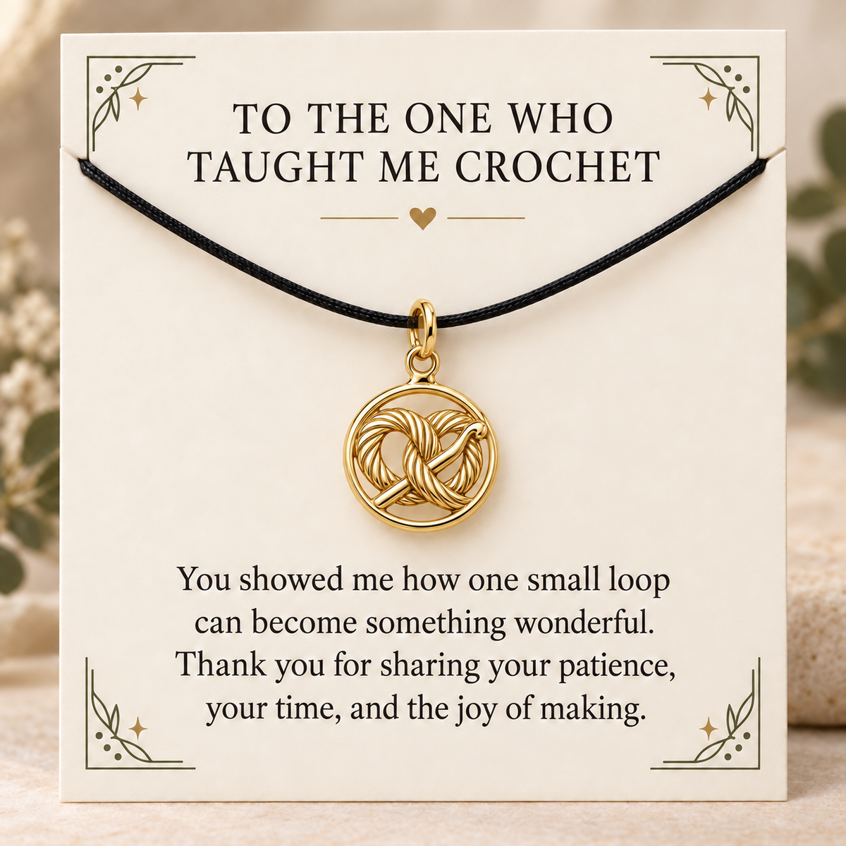Crochet Mentor Loop Charm Gift | gold | 39e16a328342b20e5c2ad4cde65f354b8a30da3414b45a76c38feec2755de2f4