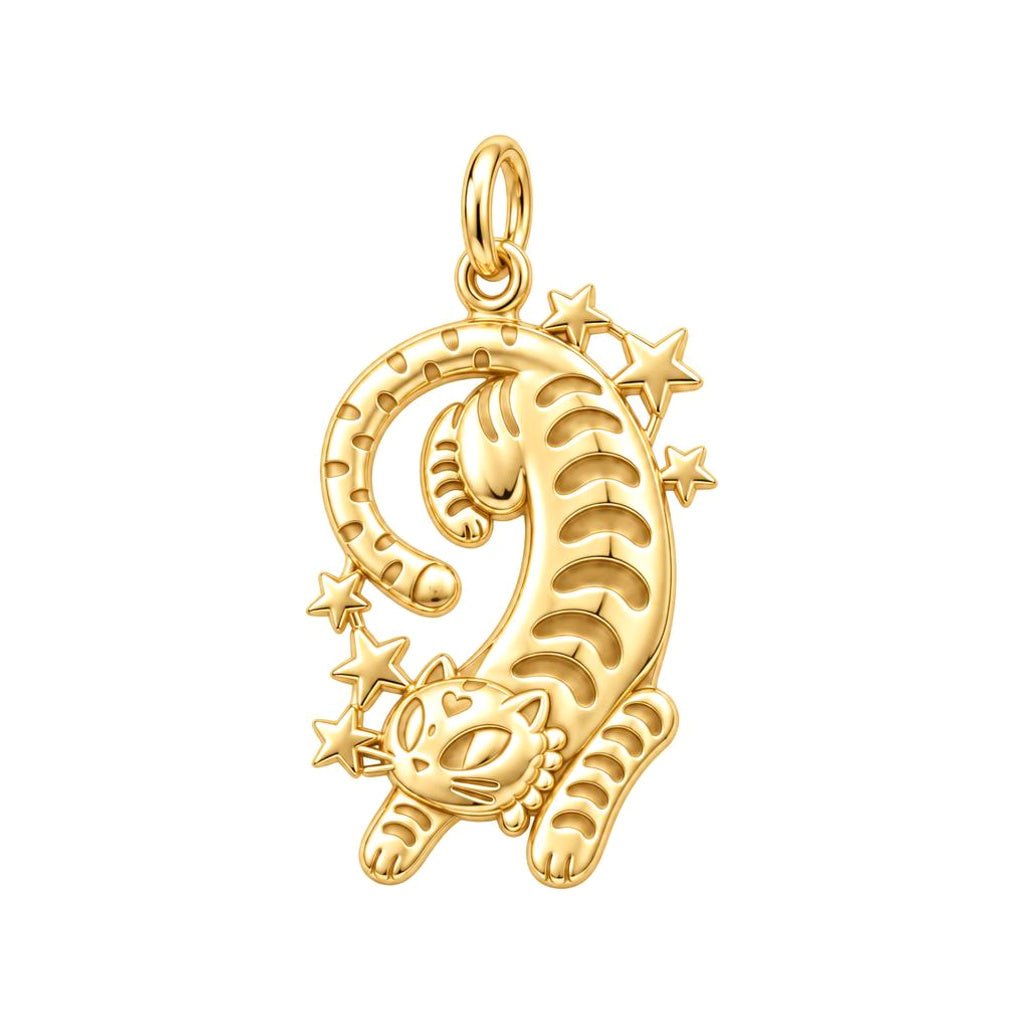 Starlight Stretchy Cat Charm Bracelet – Personalized Cat Mom Gift – 18K gold charm, front view