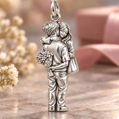 Sweet Surprise Hug Charm Bracelet – Personalized Couple Gift – macro detail of the charm