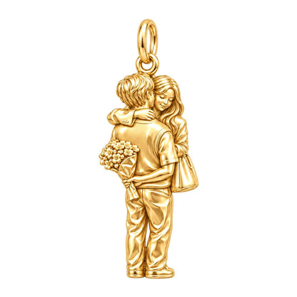 Sweet Surprise Hug Charm Bracelet – Personalized Couple Gift – 18K gold charm, front view