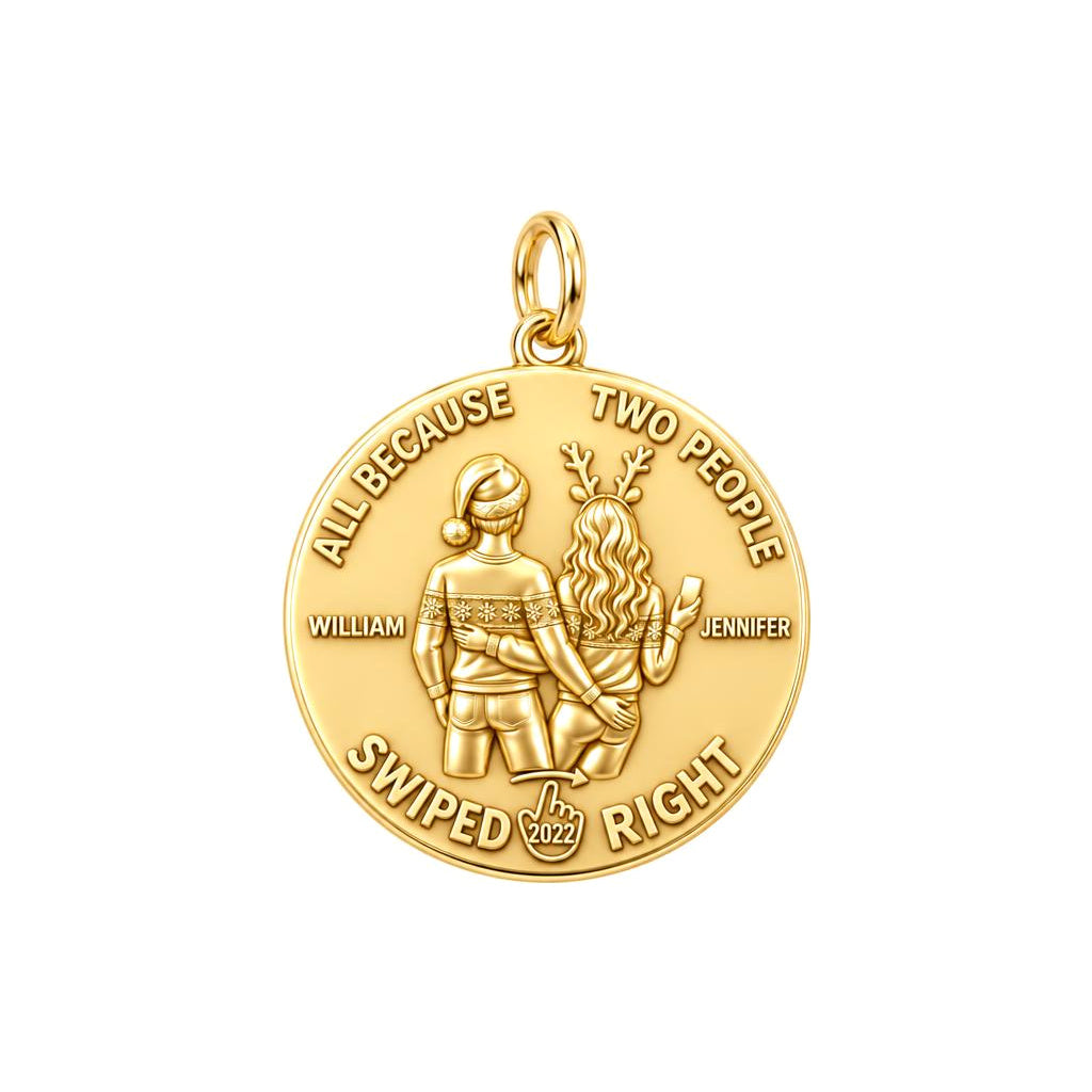 Swiped Right Couple Charm Bracelet – Personalized Couple Gift – 18K gold plated 3 cm charm, front view