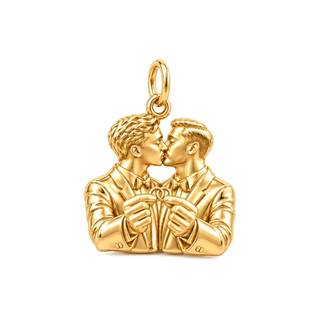 Wedding Vow Kiss Charm Bracelet – Personalized Couple Gift – 18K gold charm, front view