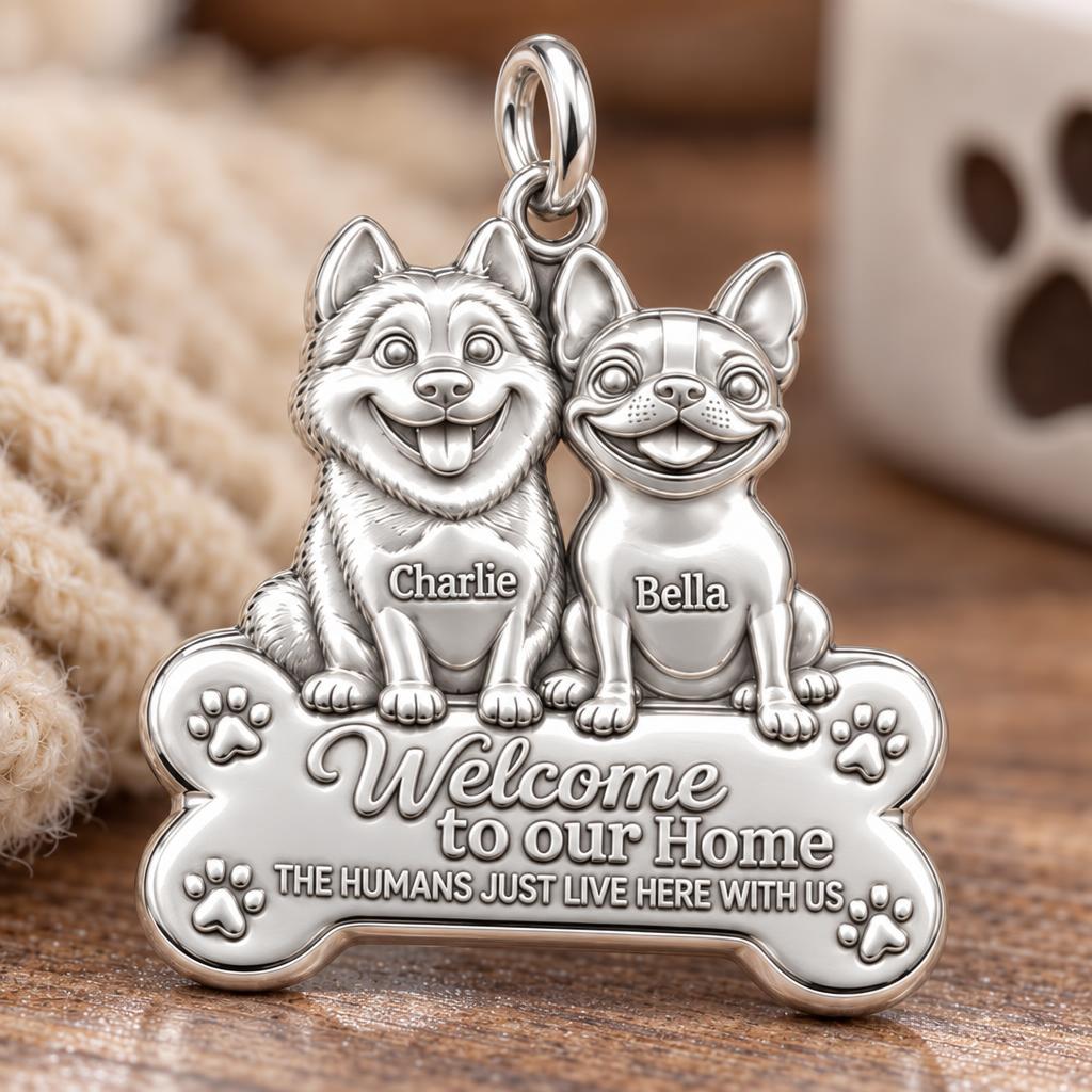 Welcome to Our Home Charm Bracelet – Personalized Dog Mom Gift – macro detail of the charm