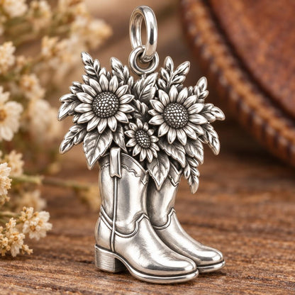 Wildflower Cowboy Boots Charm Bracelet – Personalized Mom Gift – macro detail of the charm