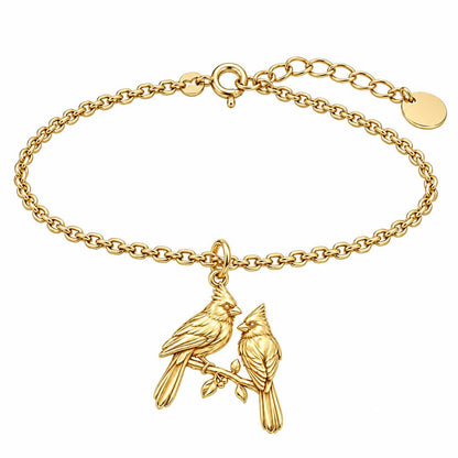 Winter Cardinal Pair Charm Bracelet Set – 18K gold, front view