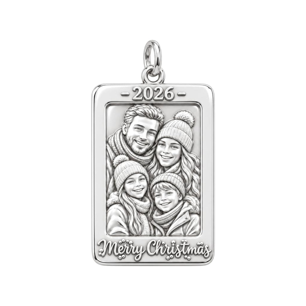 Winter Family Frame Charm Bracelet – Personalized Mom Gift – silver plated 2 cm charm, front view