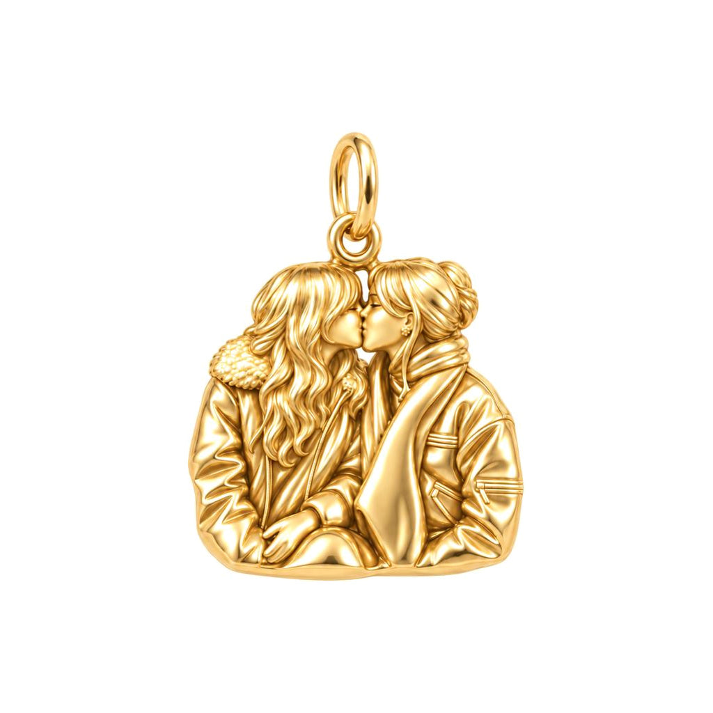 Winter Kiss Likeness Charm Bracelet – Personalized Couple Gift – 18K gold charm, front view