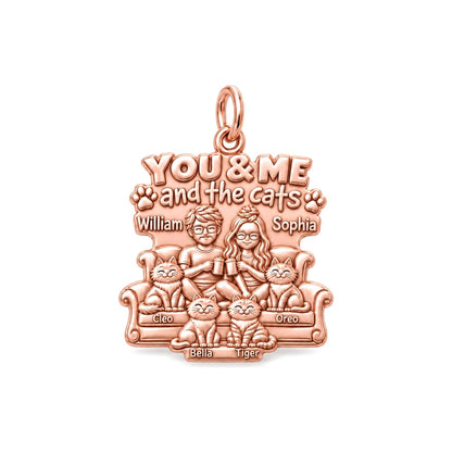 You Me and the Cats Charm Bracelet – Personalized Couple Gift – rose gold 3 cm charm, front view