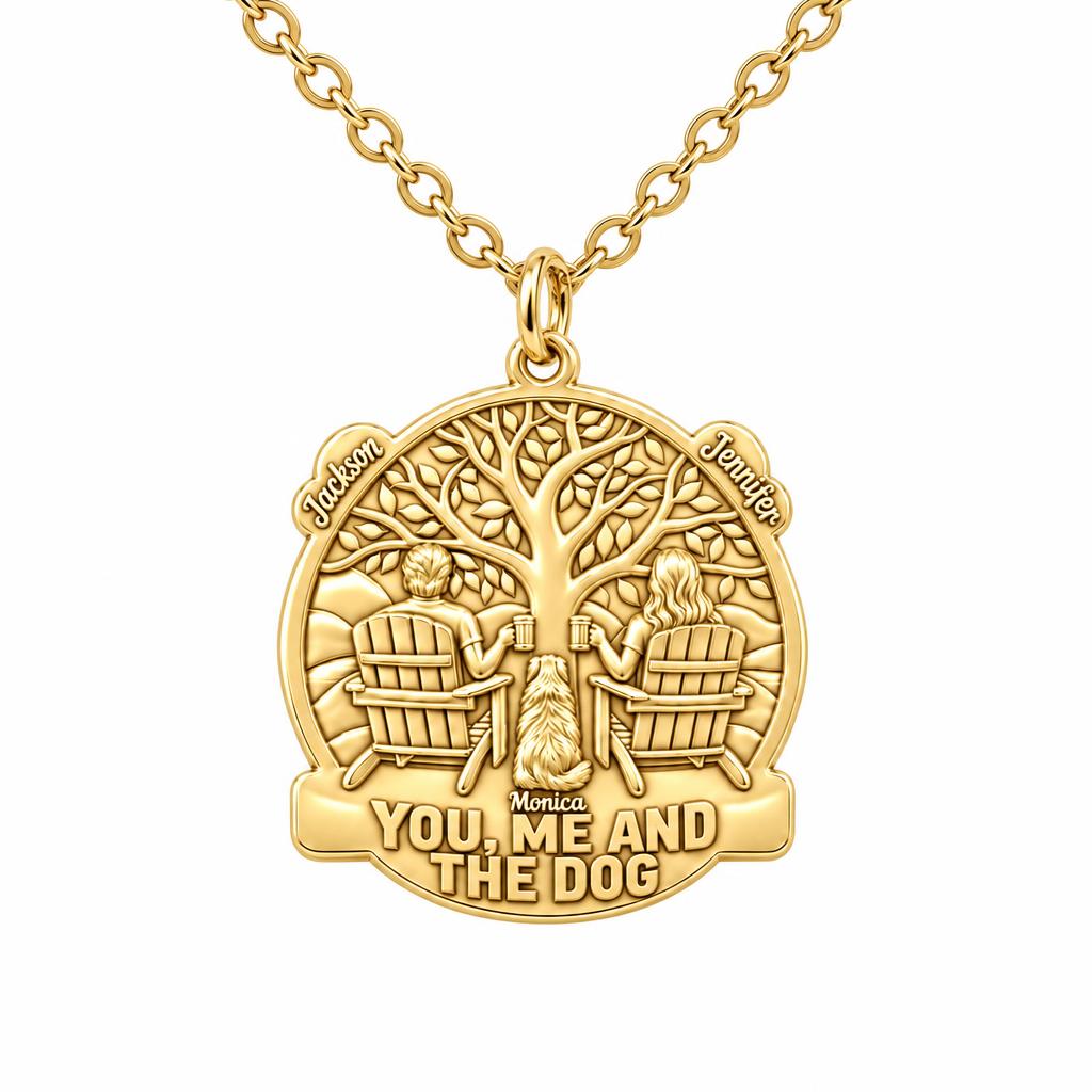 You Me and The Dog Charm Necklace Set – 18K gold, front view